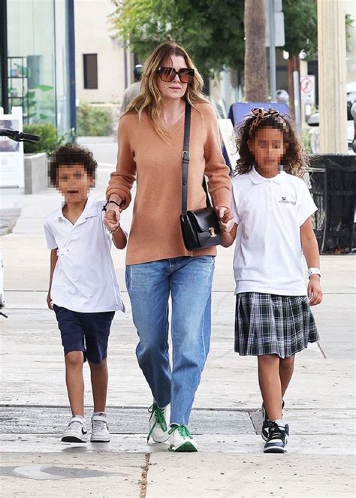 Ellen Pompeo's Lips: A Guide To Her Signature Style And Tips For Getting The Look