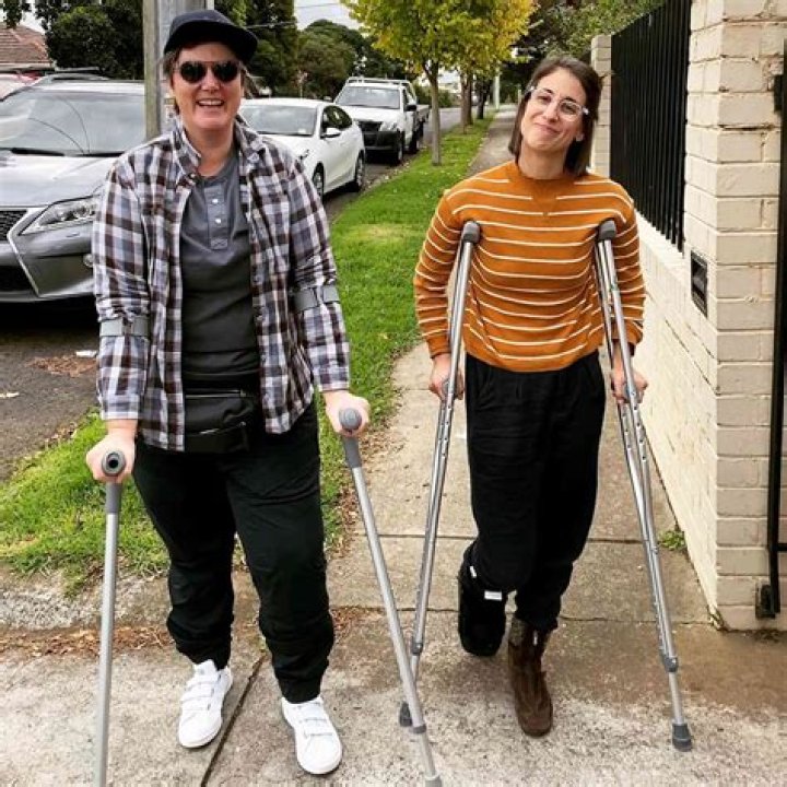 Unveiling Hannah Gadsby And Jenny Shamash: Comedy's Visionary Duo